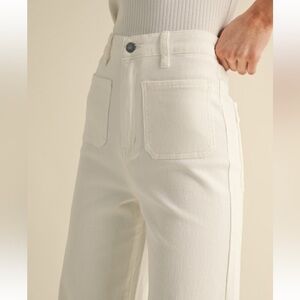 073- High Rise, Wide leg Cream Jeans with Raw Hem